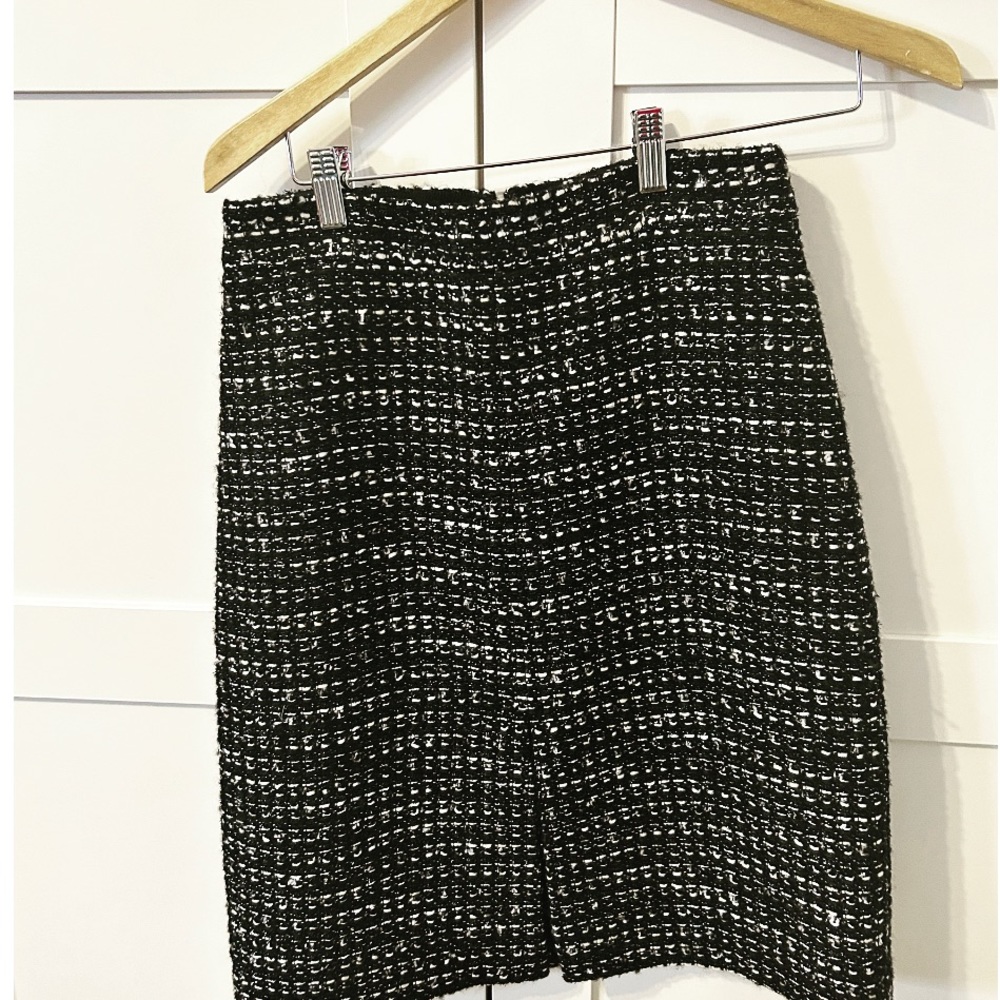 J Crew pencil skirt, Size 4.